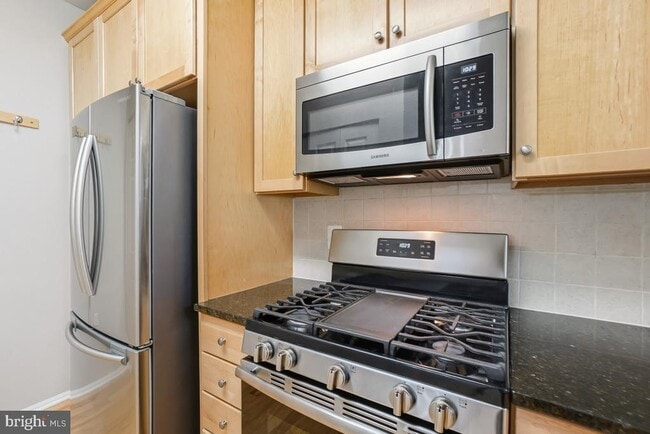 Building Photo - 11800 Old Georgetown Rd