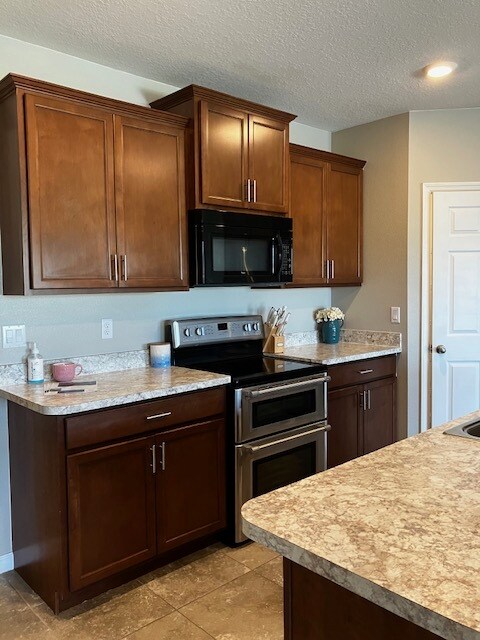 Foto del edificio - 2240 Arlington Dr SW