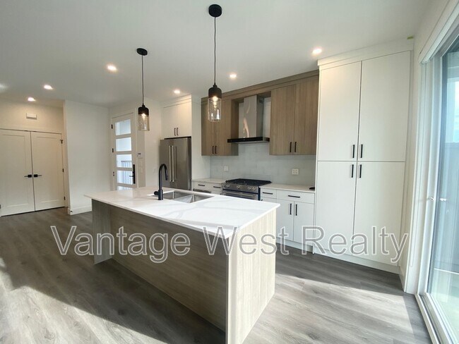 Photo du bâtiment - 867-867 Morrison Ave