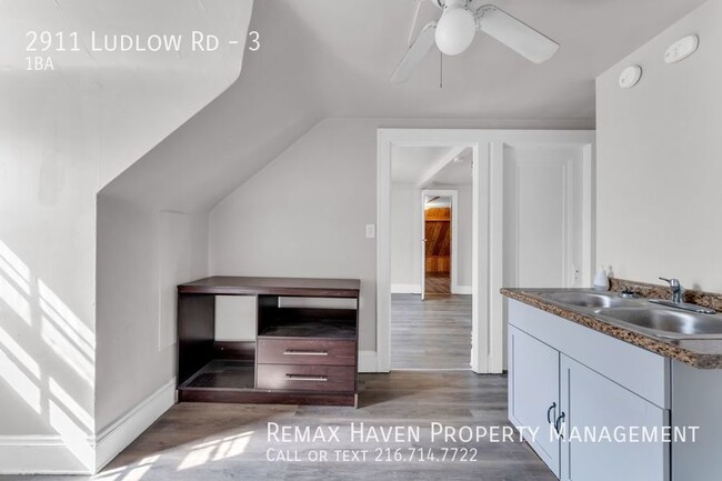 Building Photo - 2911 Ludlow Rd #3, Cleveland - Cozy Studio...