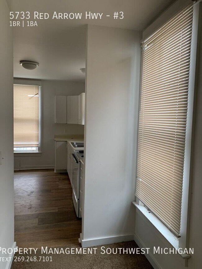 Foto del edificio - 5733 Red Arrow Hwy