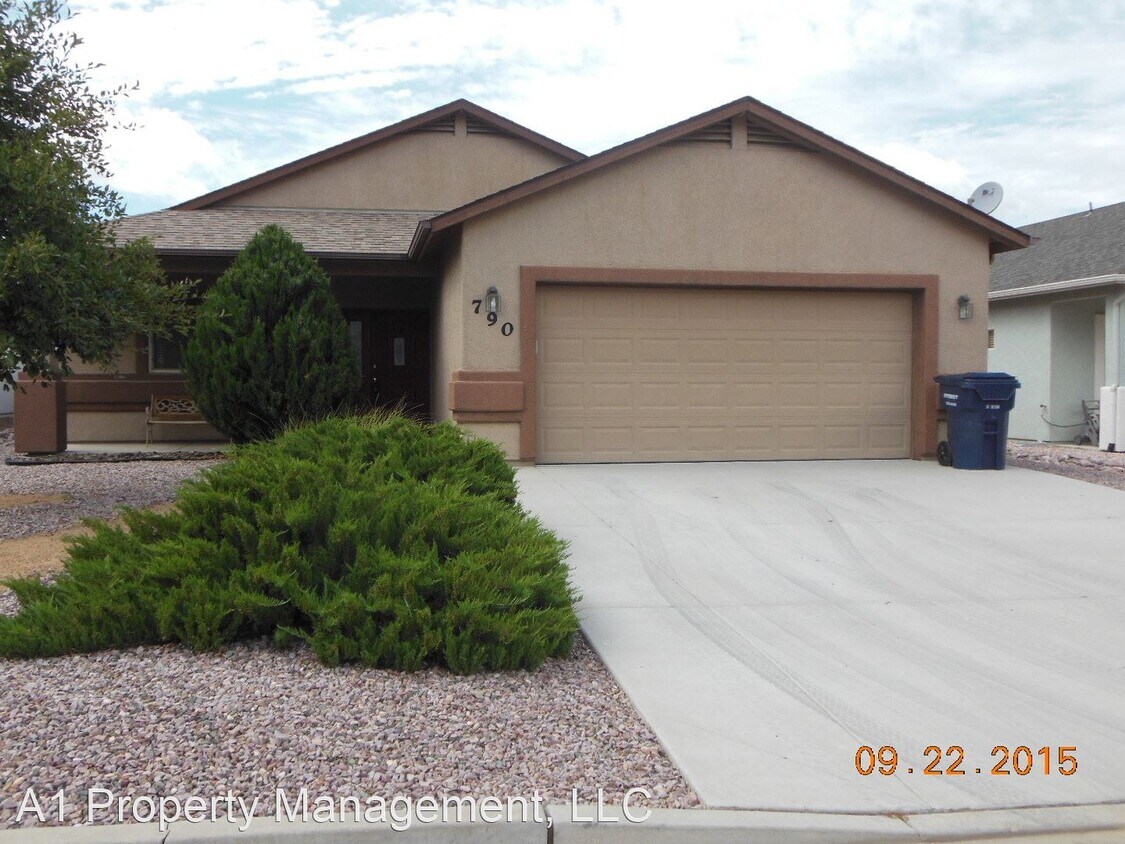 Primary Photo - 3 br, 2 bath House - 790 Newton Way