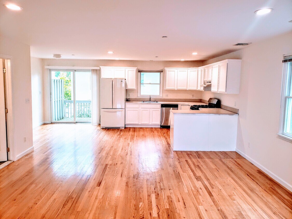 44 Parsons St, Harrison, NY 10528 Townhome Rentals in Harrison NY