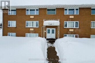 Building Photo - 301 West Street N