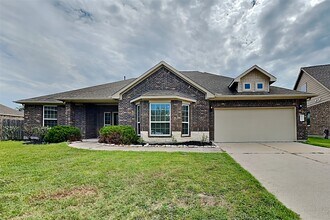 Building Photo - 30710 Basil Trace Dr