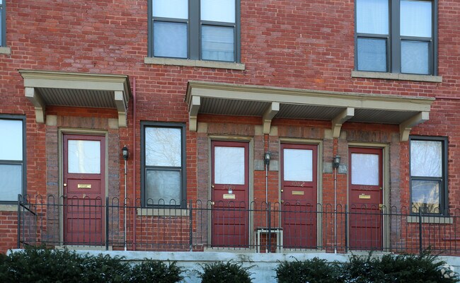 Building Photo - Kerper Apartments