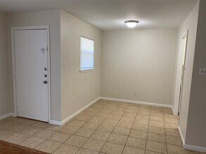 Building Photo - 130 Oyster Creek Dr