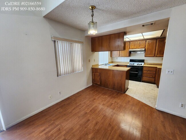 Building Photo - Baldwin Park 3 Bedroom Home