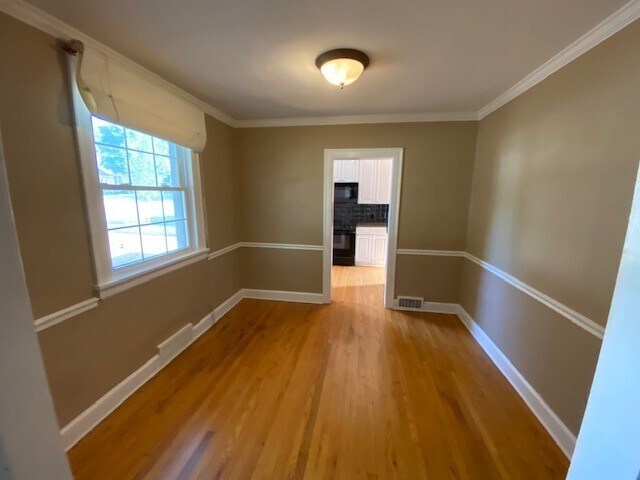 Foto del edificio - 106 39th Ave N