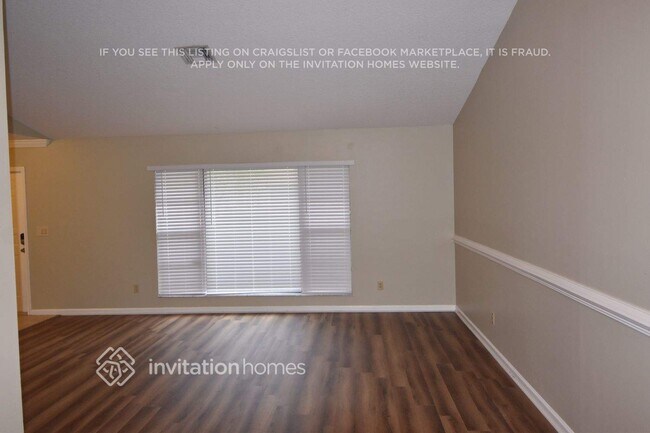 Foto del edificio - 845 Daffodil Dr