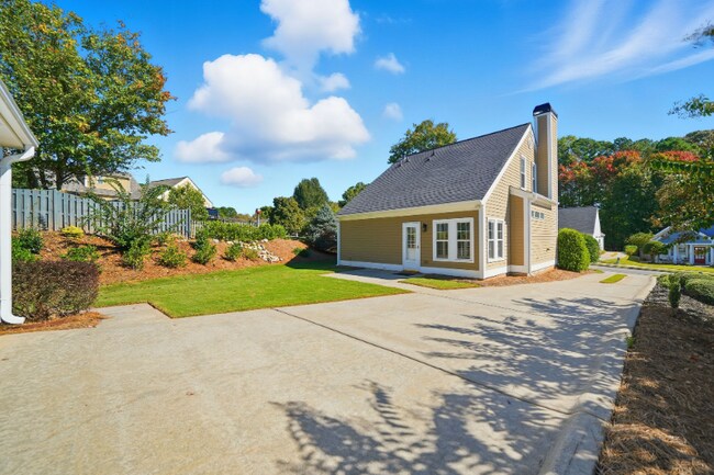 Foto del edificio - 202 Evergreen Trce