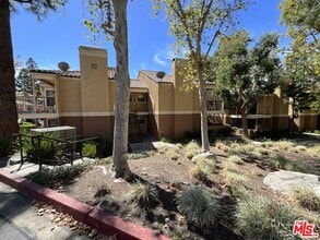 Building Photo - 10655 Lemon Ave