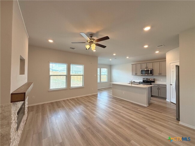 Foto del edificio - 1338 Brookfield St