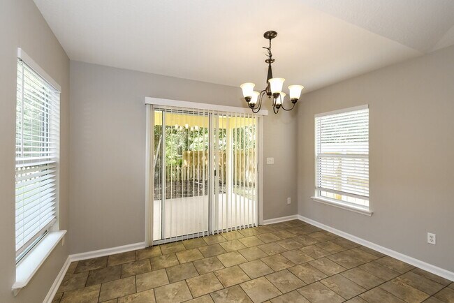 Foto del edificio - 12616 Pine Marsh Way