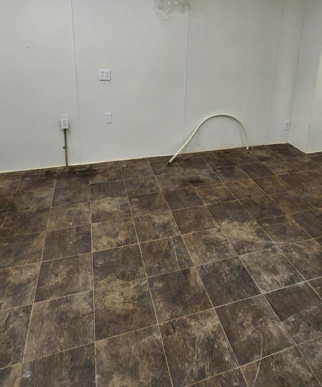 Foto del edificio - 311 W High St