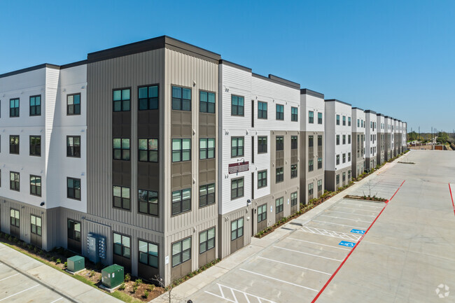 Building Photo - Prose Canopy