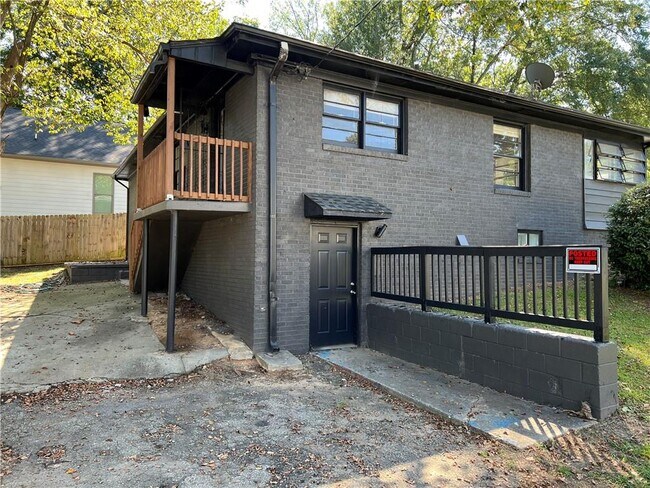 Foto del edificio - 1215 Westview Dr SW