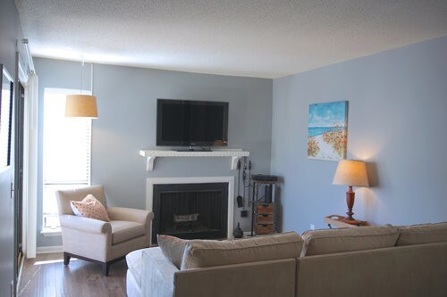 Living room - 3137 Heathstead Place