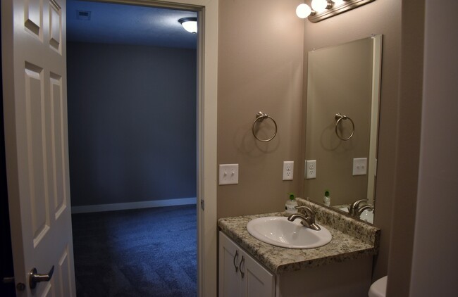 Foto del edificio - 317 N Pine St