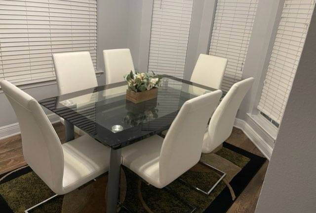 Building Photo - Great brick home located in Waterford Village OS