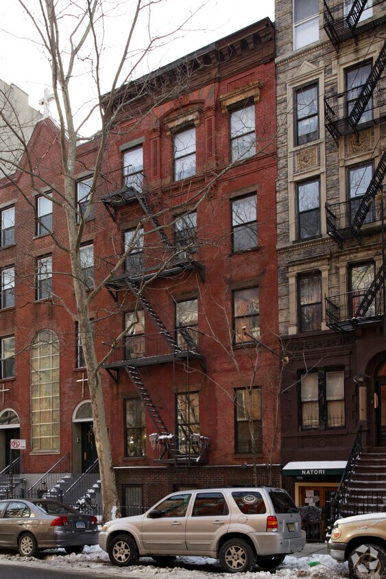 Primary Photo - 60 St Marks Pl