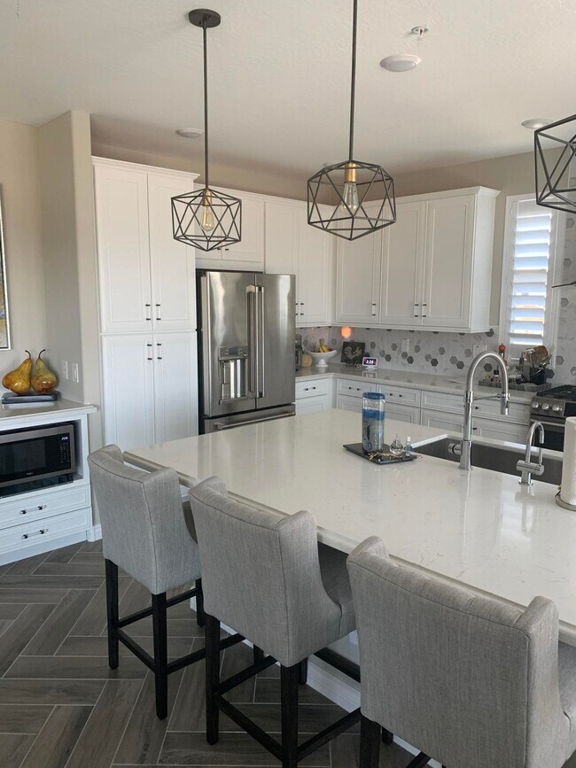 Foto del edificio - 5100 Rancho Paloma Dr