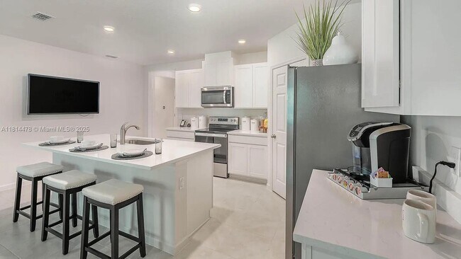 Foto del edificio - 3385 SW Port St Lucie Blvd