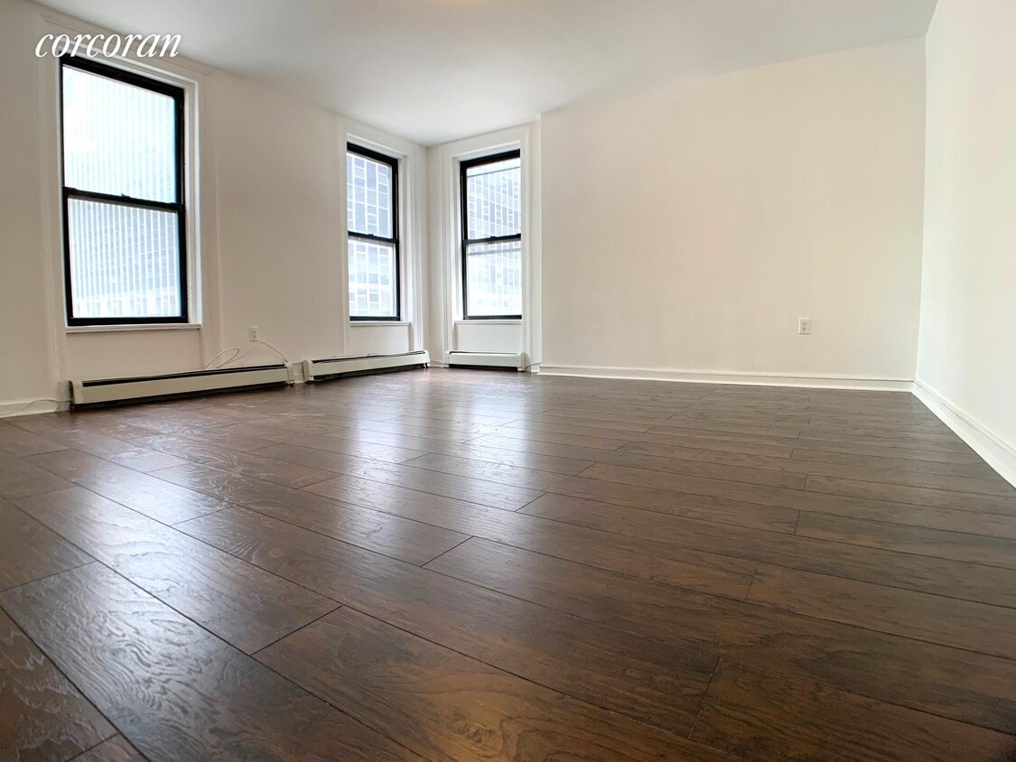 Primary Photo - 835 3rd Ave