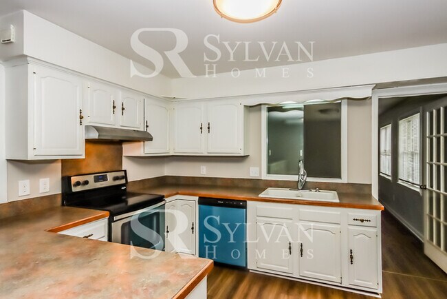 Photo - Life Just Got Better! House