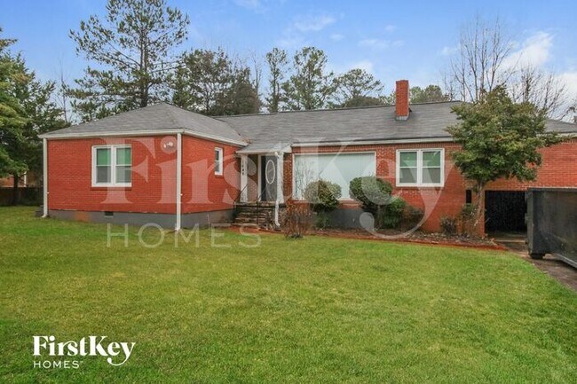 Building Photo - 1648 Columbia Dr