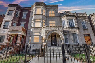 Building Photo - 6426 S Ingleside Ave