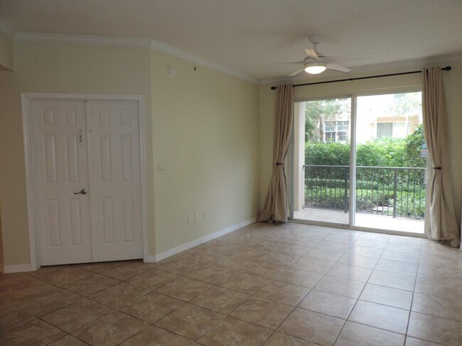 Building Photo - 1801 N Flagler Dr