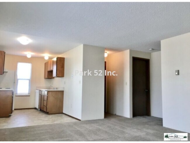 Foto del edificio - 6601 S Tyler St