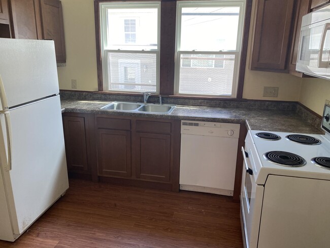 Foto del edificio - 816 9th St NW