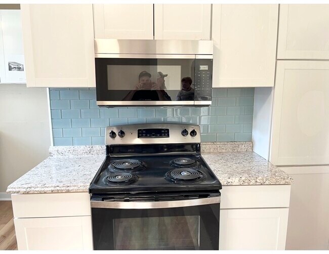 Foto del edificio - 803 N Jefferson St