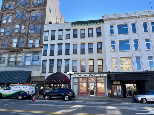 Building Photo - 108 W Washington St