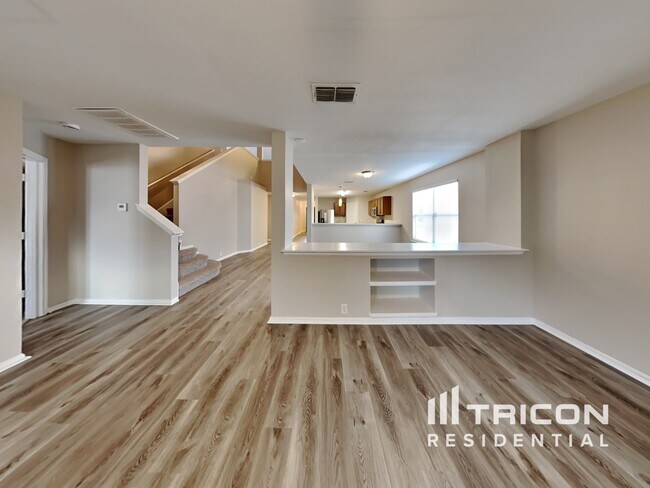 Building Photo - 10810 Palomino Bluff San Antonio TX