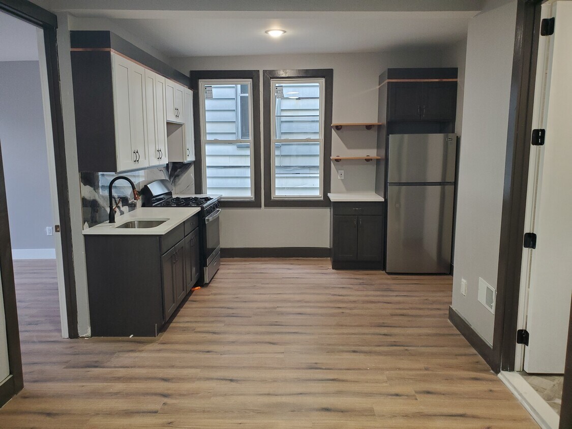 Foto principal - 273 Liberty Ave