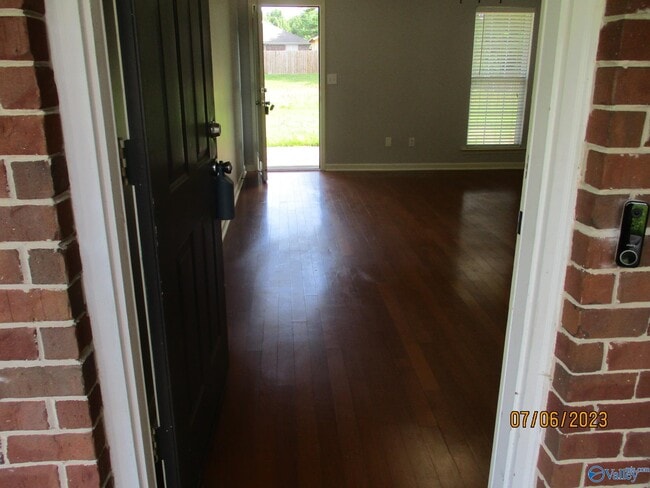 Building Photo - 103 Balsam Poplar Way
