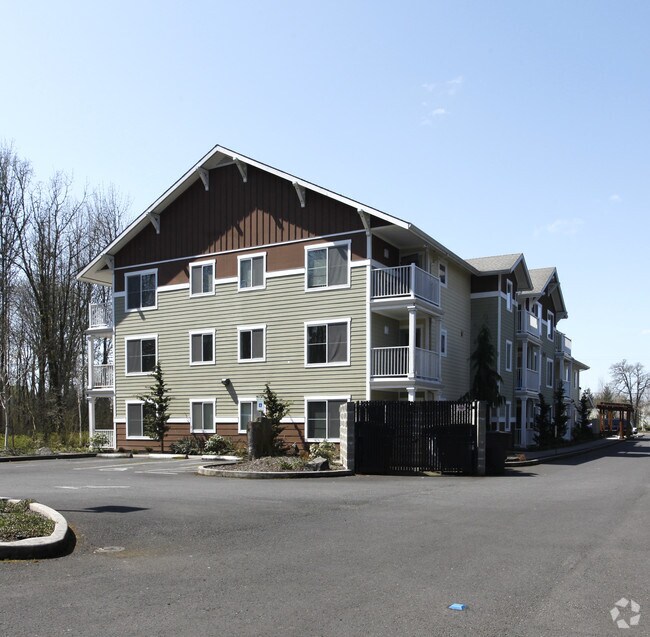 Magnolia Square Apartments in Battle Ground, WA