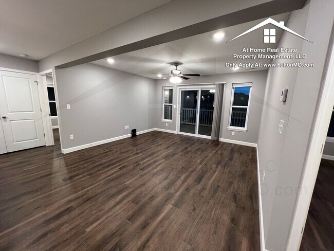 Foto del edificio - 2620 N Bluff St