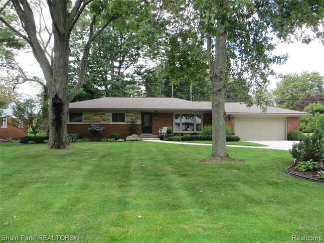Building Photo - 28335 Kendallwood Dr