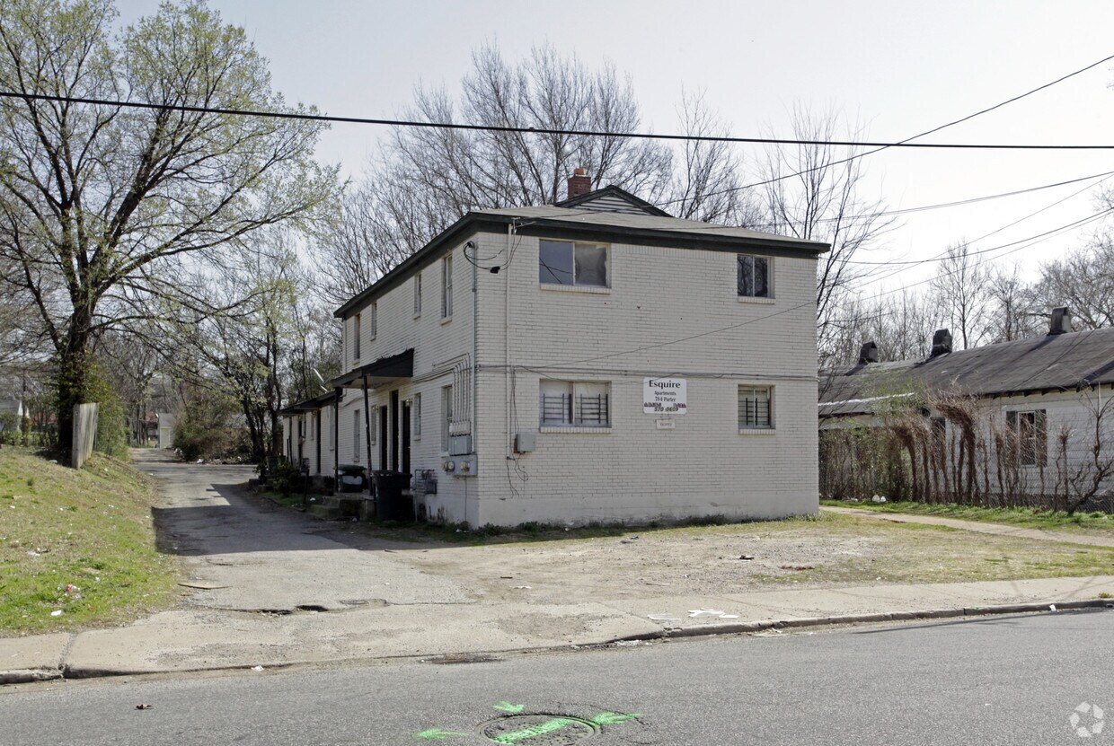 Building Photo - 784 Porter St