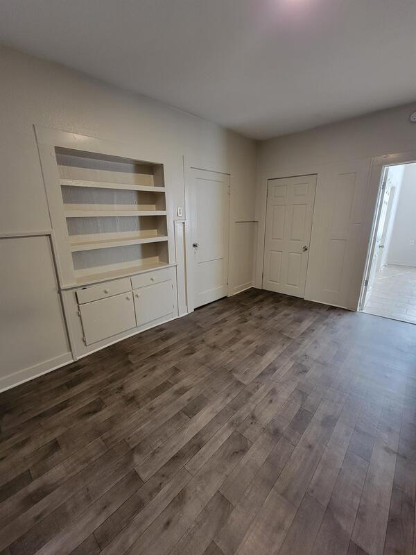 Foto del edificio - 714 W Bow St