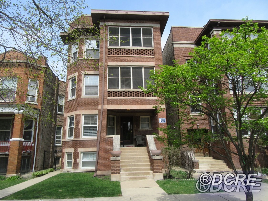 Exterior - 1436 W Olive Ave