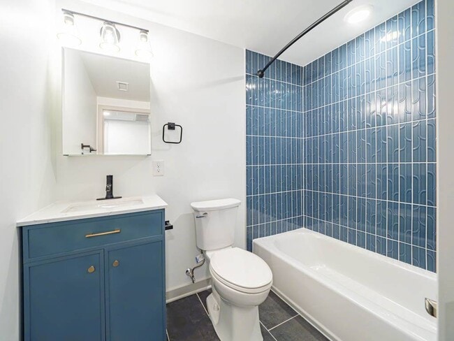Interior Photo - Parkline
