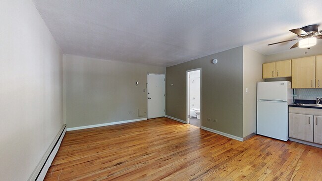 Building Photo - Boutique Apartments