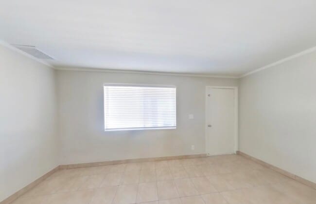 Foto del edificio - Rebekah Ritter