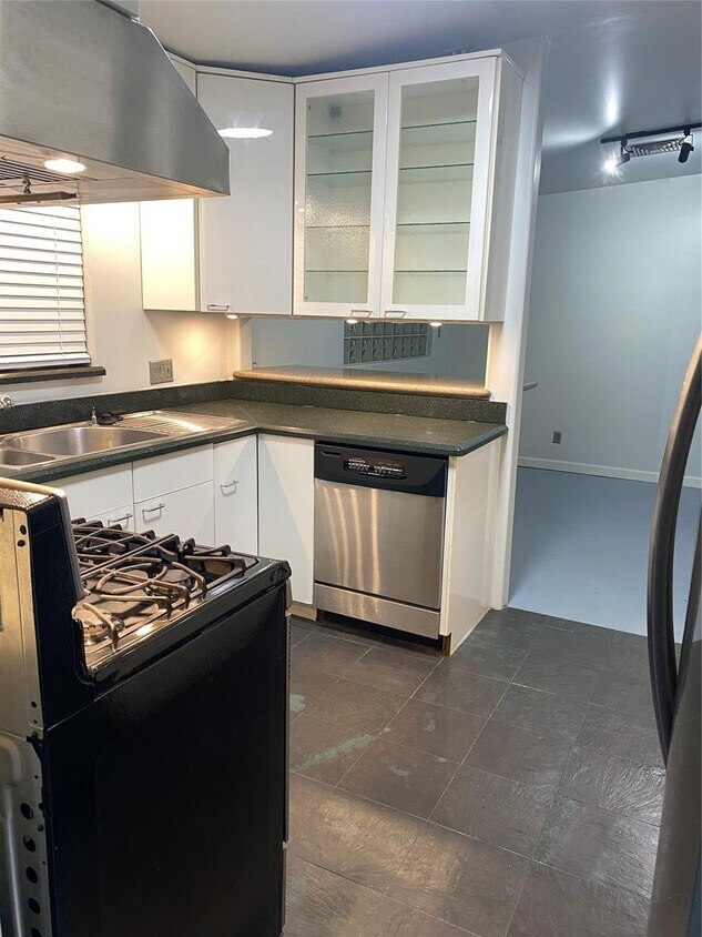 Foto principal - 7723 Fondren Rd