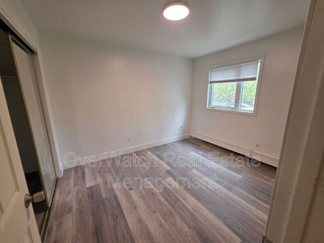 Building Photo - 1515 Nelchina St